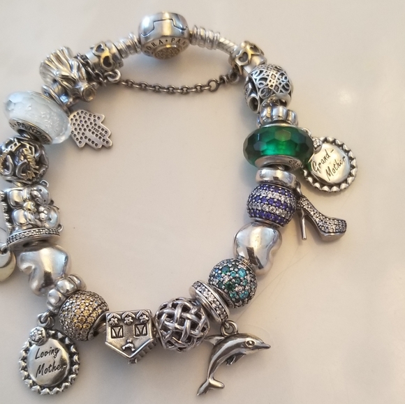 Authentic Pandora full of charms bracelet! - Picture 7 of 14